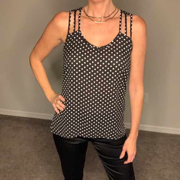 Popular polka dot top - Picture 5 of 9